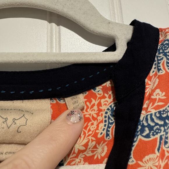 Anthropologie Vanessa Virginia Tiger Print Henley Blouse Size 2 - Picture 5 of 7